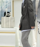 sehun_at_dior_28829.jpg