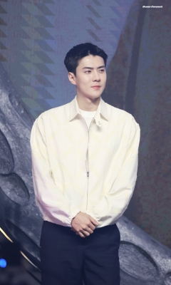 sehunatmoon_281829.jpg