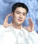 sehunatmoon_28929.jpg