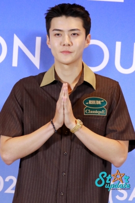 Click to view full size image
==============
Sehun_B2B_28729.jpg Sehun_B2B_28729.jpg