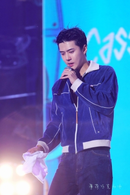 Sehun_Cool_Cass_282829.jpg