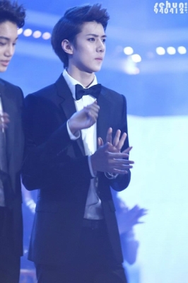 Click to view full size image
==============
dream_con_281529.jpg dream_con_281529.jpg