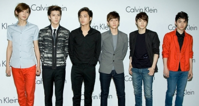 Click to view full size image
==============
calvin_exo_281129.jpg calvin_exo_281129.jpg