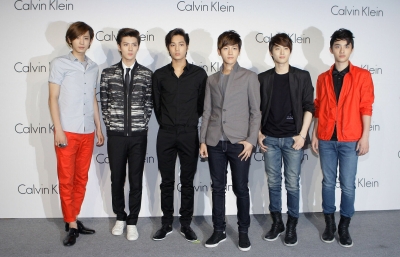 Click to view full size image
==============
calvin_exo_28329.jpg calvin_exo_28329.jpg