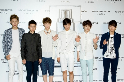 Click to view full size image
==============
10_Corso_Como_28829.jpg 10_Corso_Como_28829.jpg