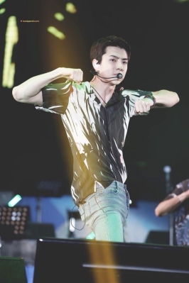 Click to view full size image
==============
lottesehun_281229.jpg lottesehun_281229.jpg