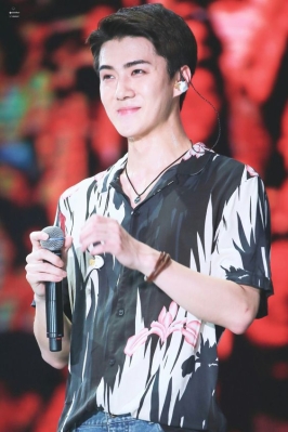 Click to view full size image
==============
lottesehun_283529.jpg lottesehun_283529.jpg