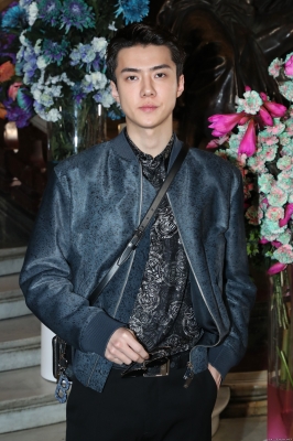 Click to view full size image
==============
berluti_28229.jpg berluti_28229.jpg