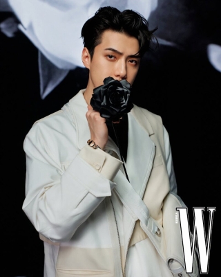 Click to view full size image
==============
sehun_W_Korea_28829.jpeg sehun_W_Korea_28829.jpeg