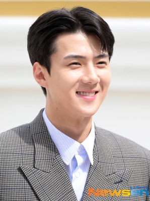 sehun_at_dior_282629.jpg